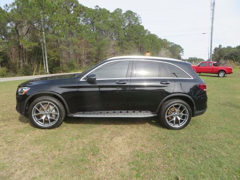 Used 2021 Mercedes-Benz GLC 300 w/ AMG Line image 1