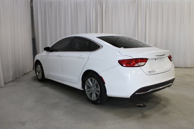 Used 2015 Chrysler 200 Limited FWD image 25