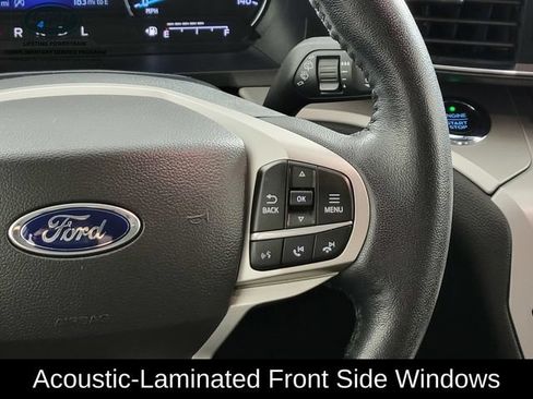 Certified 2021 Ford Explorer XLT w/ Equipment Group 202A AWD/4WD image 31