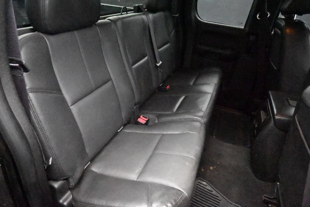 Used 2013 Chevrolet Silverado 1500 LTZ w/ LTZ Plus Package RWD image 12