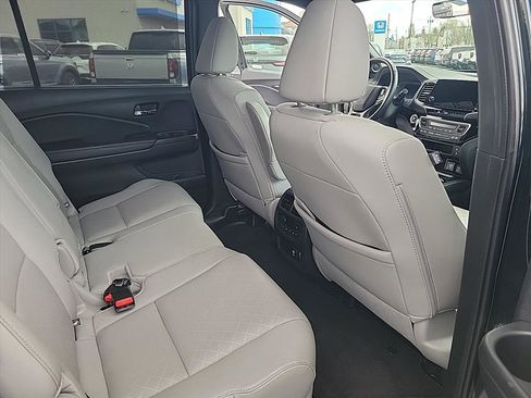 Used 2019 Honda Passport Elite image 25