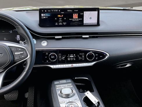 Used 2025 Genesis Electrified GV70 AWD/4WD image 9