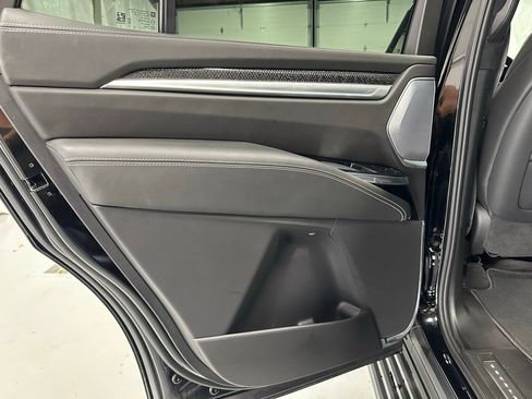 Used 2025 Cadillac Escalade V image 45