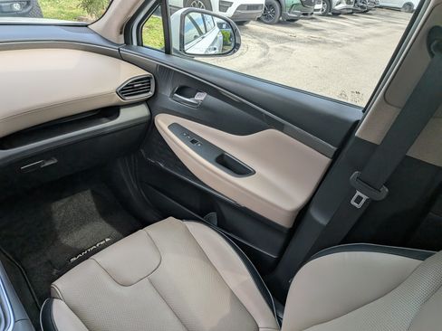 Used 2023 Hyundai Santa Fe Limited AWD/4WD image 19