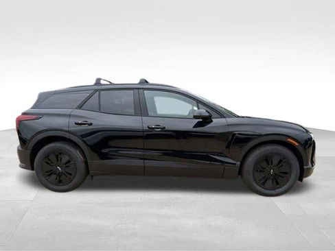 New 2026 Chevrolet Blazer EV LT AWD/4WD image 22