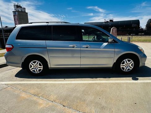 Used 2007 Honda Odyssey EX-L image 7