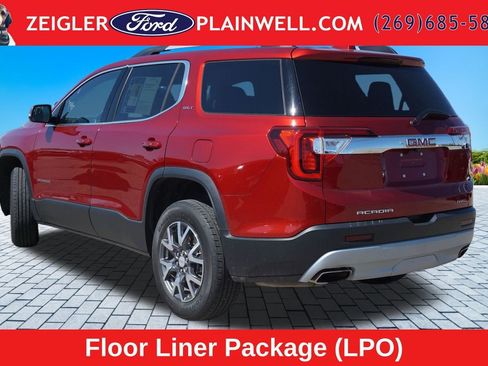 Used 2023 GMC Acadia SLT w/ LPO, Floor Liner Package AWD/4WD image 3