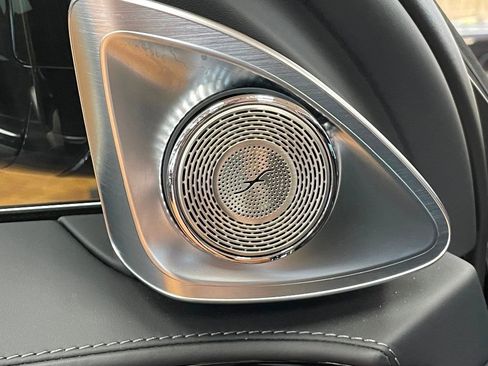 Used 2023 Mercedes-Benz Maybach S 680 4MATIC image 25