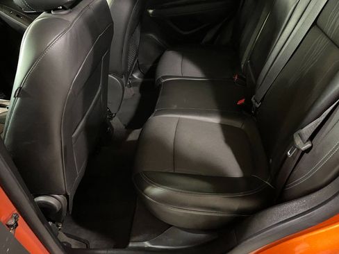 Used 2016 Chevrolet Trax LT w/ LT Sun and Sound Package image 21