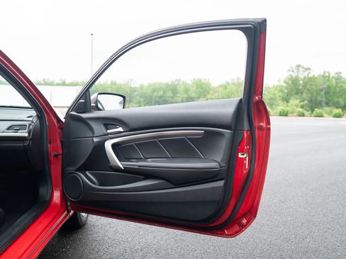 Used 2012 Honda Accord EX-L image 39
