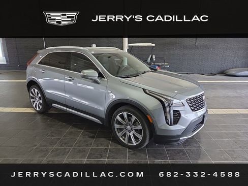 Certified 2023 Cadillac XT4 Premium Luxury w/ Technology Package image 2