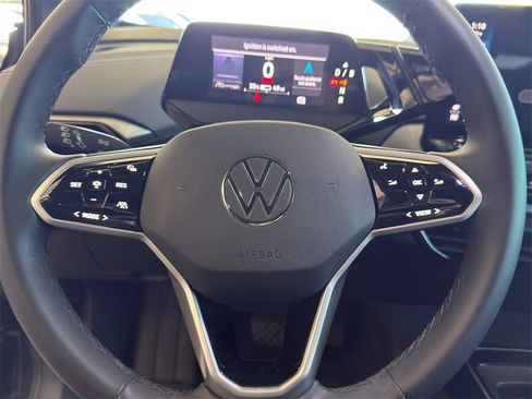 Used 2023 Volkswagen ID.4 Pro image 13