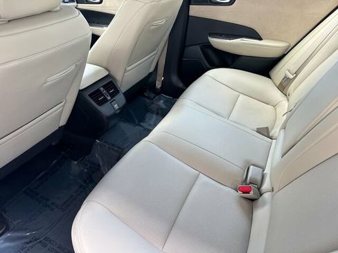 Used 2018 Honda Clarity Touring image 15