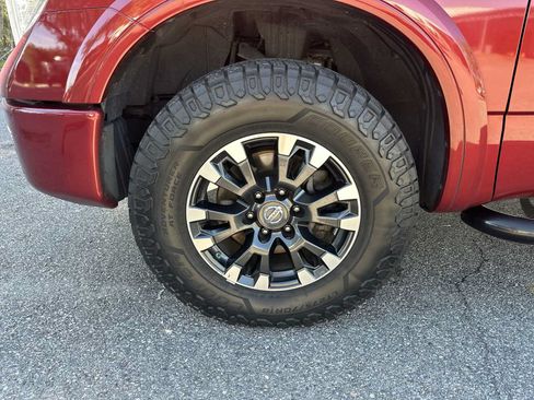 Used 2019 Nissan Titan PRO-4X AWD/4WD image 12