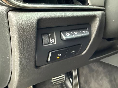 Used 2015 Cadillac ATS Premium w/ Cold Weather Package image 20