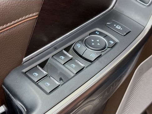 Used 2024 Ford F250 King Ranch w/ FX4 Off-Road Package image 18