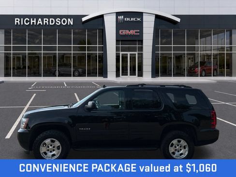 Used 2013 Chevrolet Tahoe LS w/ Convenience Package AWD/4WD image 2