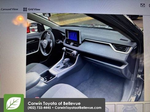 Used 2025 Toyota RAV4 XLE AWD/4WD image 8
