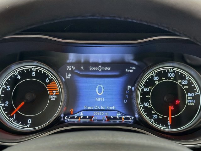 Used 2023 Jeep Cherokee Altitude Lux w/ Lux Elite Package AWD/4WD image 11