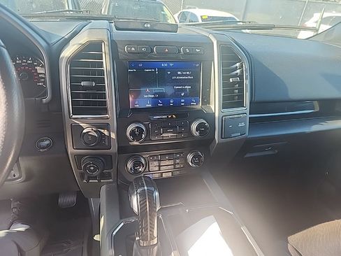 Used 2019 Ford F150 Raptor w/ Equipment Group 802A Luxury AWD/4WD image 24