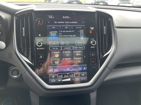 Used 2024 Subaru Ascent Onyx Edition image 16