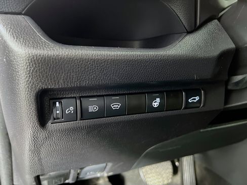 Used 2025 Toyota RAV4 XLE Premium w/ Weather Package AWD/4WD image 10