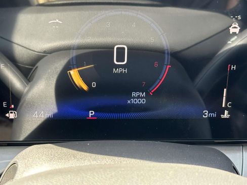 New 2026 Chevrolet Trax LT w/ Sunroof Package FWD image 26