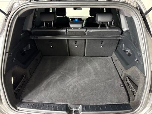 Used 2022 Mercedes-Benz GLB 250 image 37