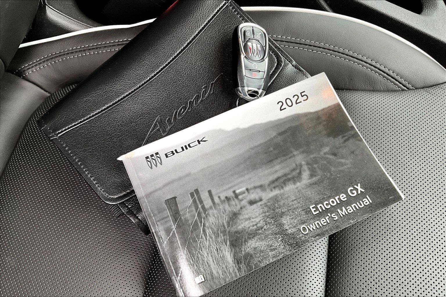 Used 2025 Buick Encore GX Avenir w/ Avenir Technology Package FWD image 11