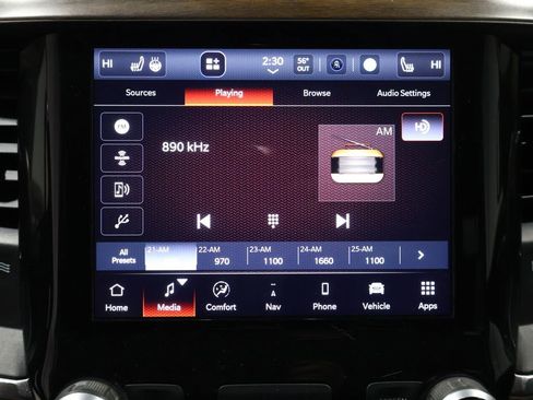 Used 2022 RAM 1500 Laramie image 31