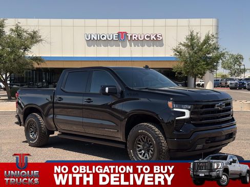 Used 2026 Chevrolet Silverado 1500 High Country w/ Midnight Edition AWD/4WD image 3
