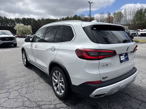 Used 2022 BMW X5 sDrive40i w/ Parking Assistance Package image 5