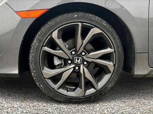 Used 2020 Honda Civic Sport image 9