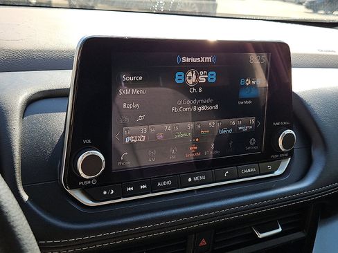 Certified 2023 Nissan Rogue SV image 16