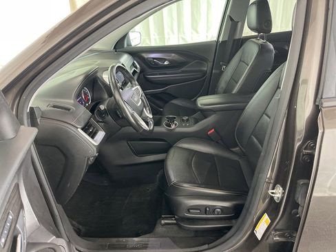 Used 2019 GMC Terrain SLT w/ Preferred Package AWD/4WD image 4