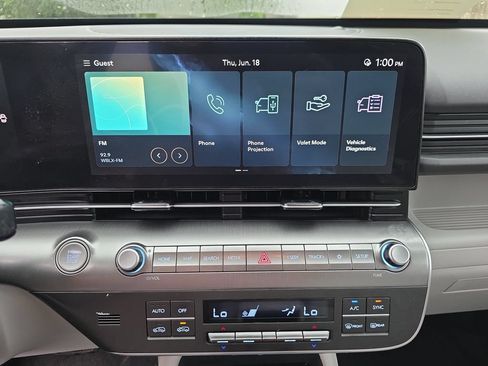 Used 2024 Hyundai Kona SEL FWD image 23