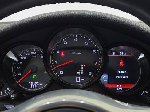 Used 2013 Porsche Panamera 4 image 22