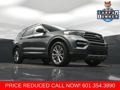 Used 2023 Ford Explorer XLT w/ Equipment Group 202A AWD/4WD image 44
