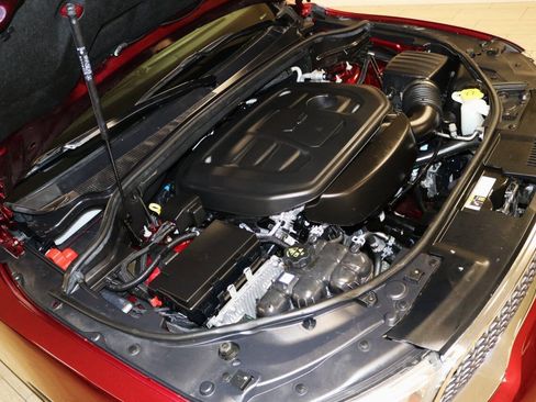 Used 2021 Dodge Durango SXT w/ 3rd Row Seating Group AWD/4WD image 92