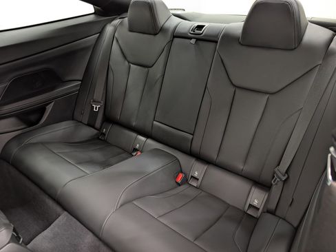 Certified 2024 BMW 430i Coupe w/ Convenience Package image 21