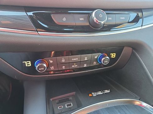 Used 2022 Buick Enclave Premium w/ Surround and Sites Package image 20