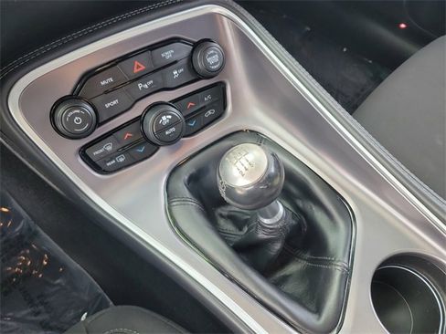 Certified 2019 Dodge Challenger R/T image 24