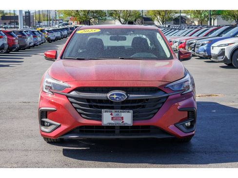 Used 2025 Subaru Legacy Premium AWD/4WD image 8
