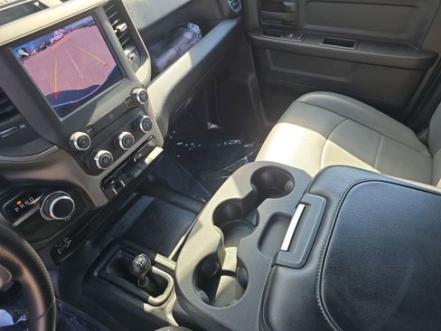 Used 2021 RAM 2500 Tradesman w/ Chrome Appearance Group image 27