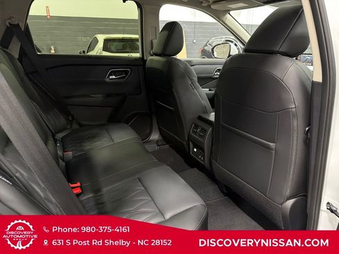 New 2026 Nissan Rogue Platinum w/ Platinum Premium Package AWD/4WD image 40