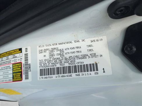 Certified 2019 Toyota Tacoma SR RWD image 23