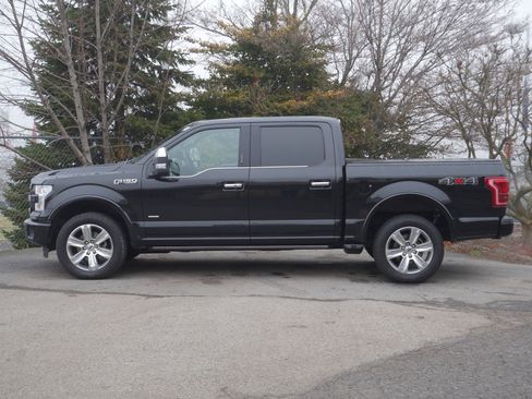 Used 2015 Ford F150 Platinum w/ Equipment Group 701A Luxury image 18