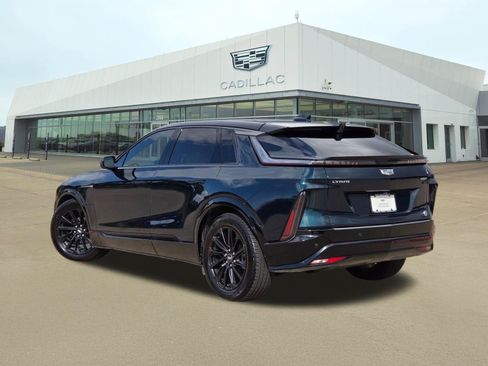 Used 2024 Cadillac Lyriq Sport RWD image 4