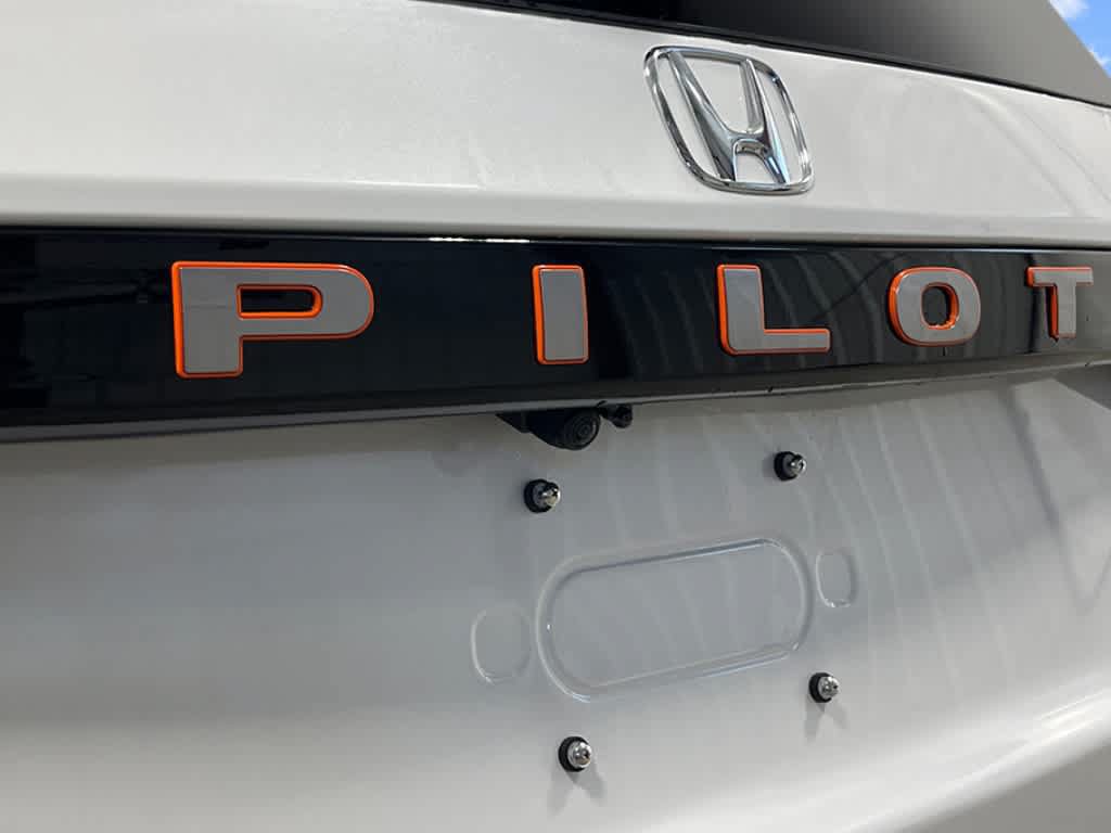 New 2026 Honda Pilot TrailSport image 7