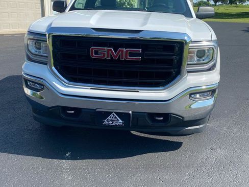 Used 2018 GMC Sierra 1500 2WD Regular Cab w/ Sierra Convenience Package image 4